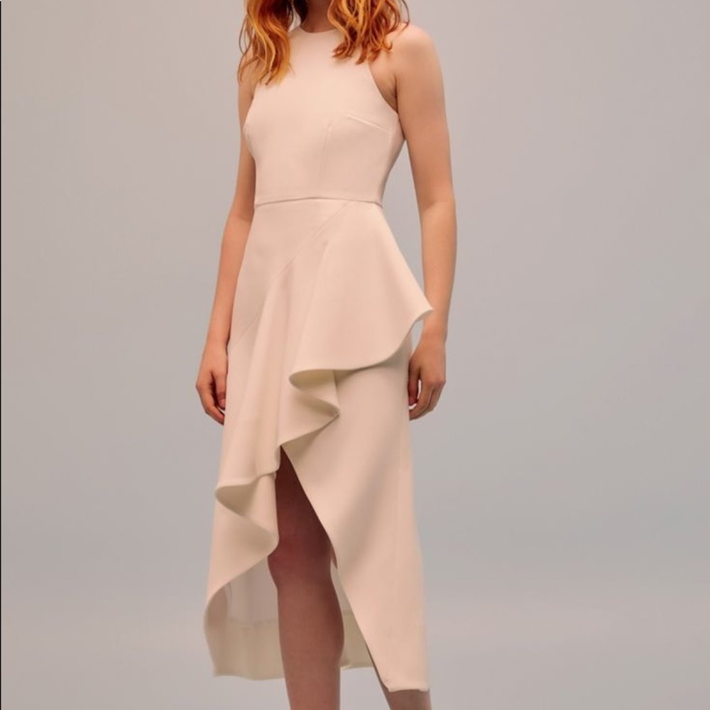 NEW WITH TAGS- Ivory Keepsake Dress